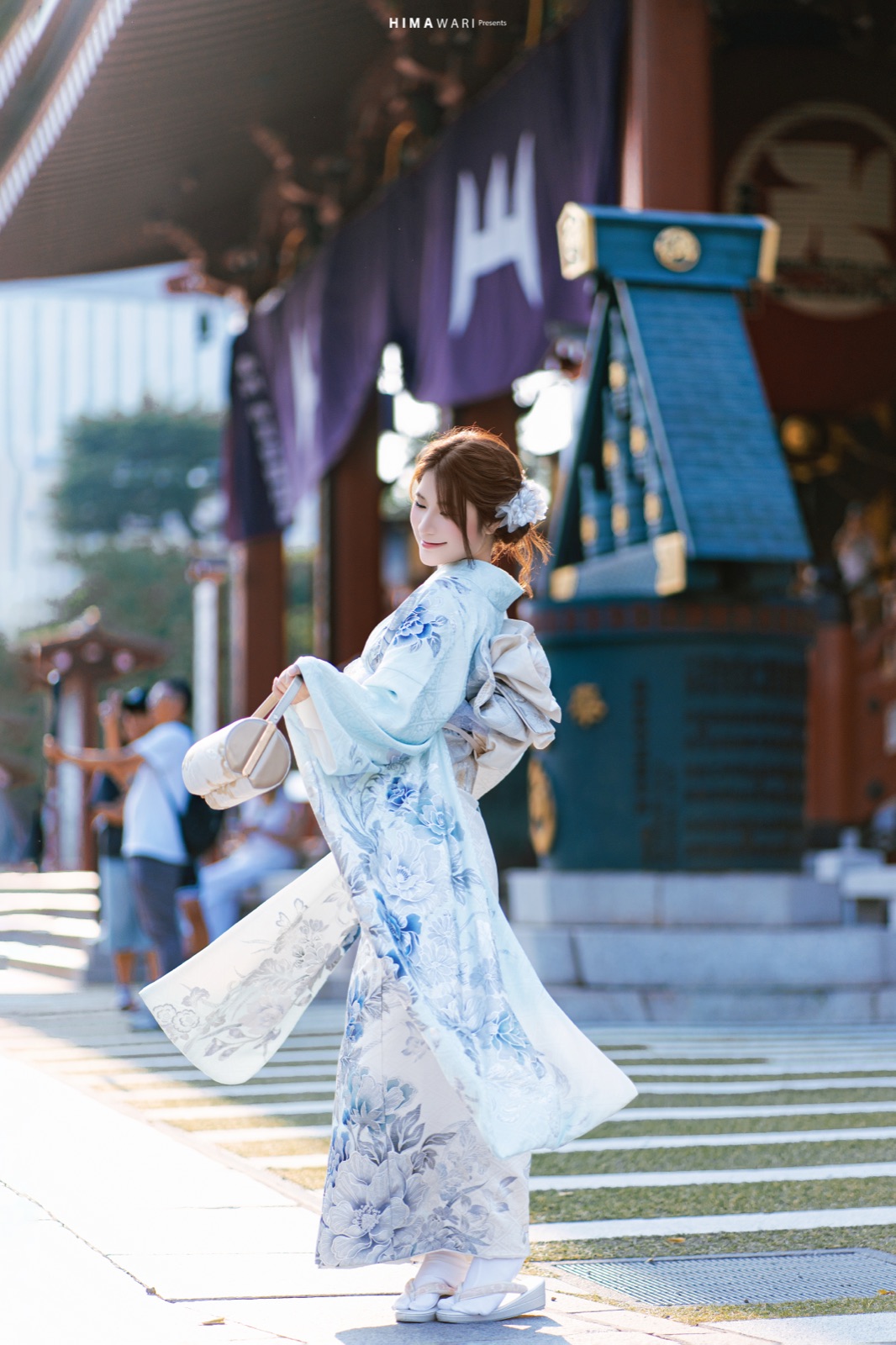 Kimono guests exploring Asakusa